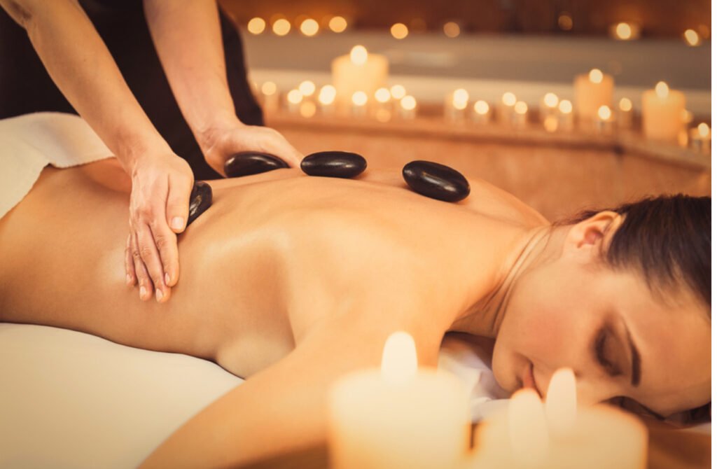 Massage pierres chaudes